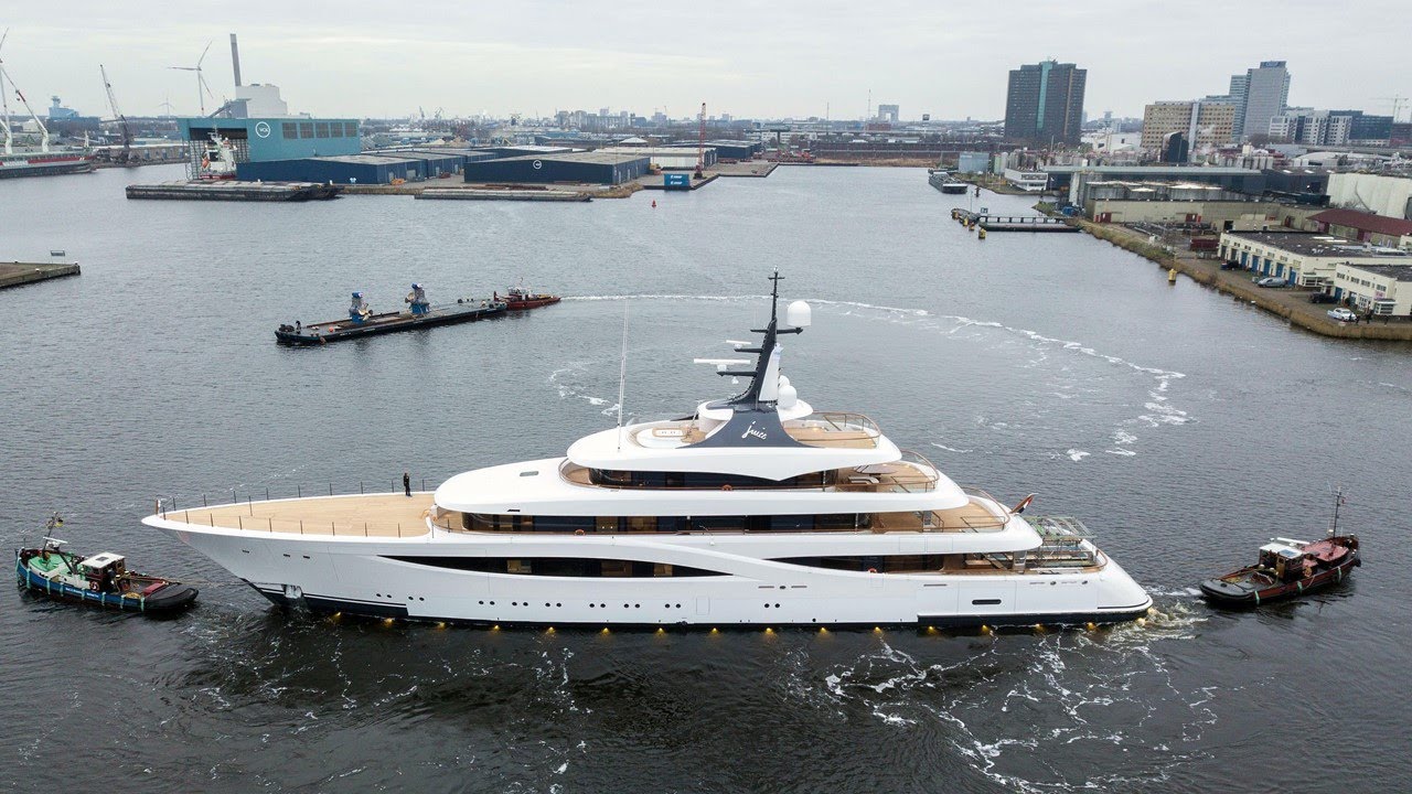 Feadship launched Juice today