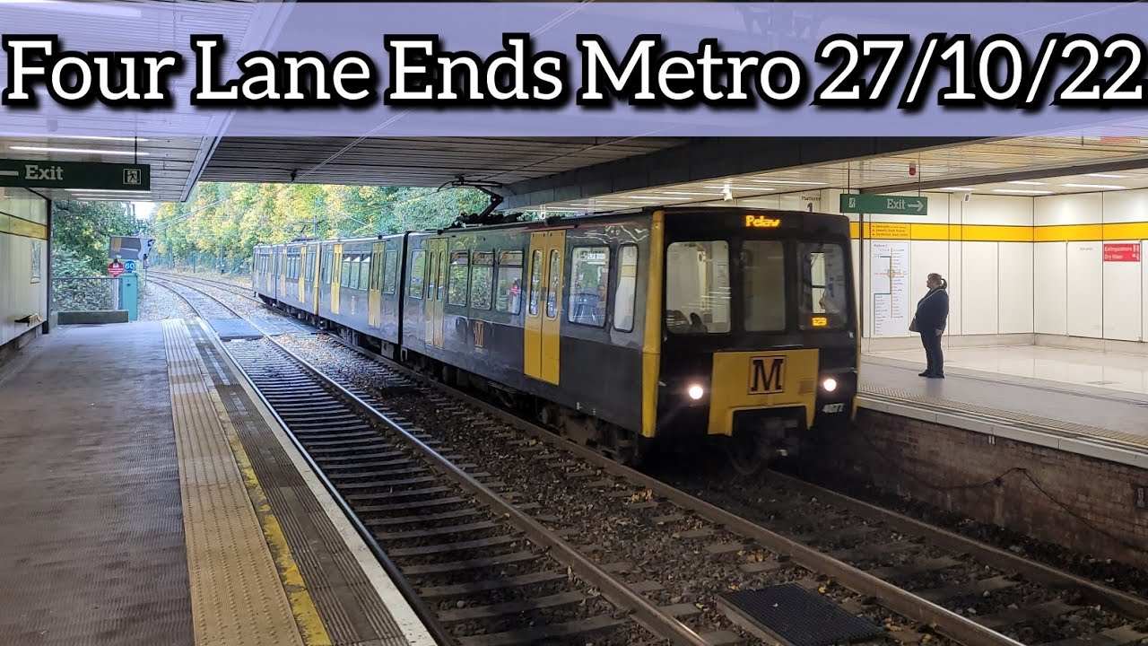 Trains at Four Lane Ends Metro | 27/10/22