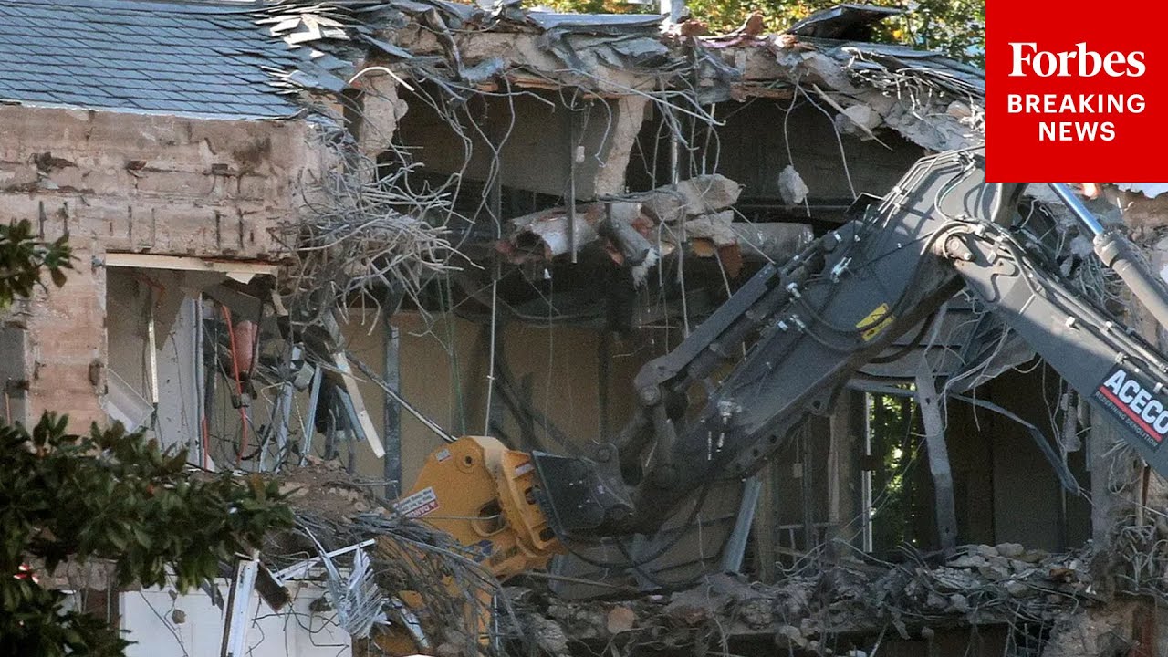 Excavator Tears Into White House East Wing As Trump&rsquo;s Ballroom Construction Begins