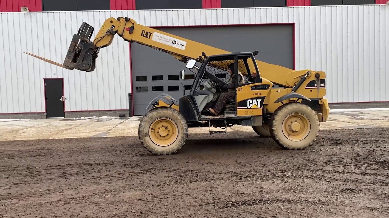 Lot 699, 2005 CAT TH360B Telehandler