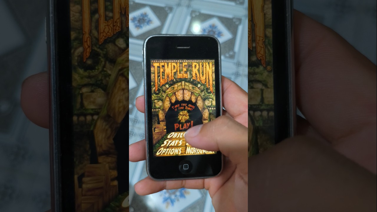 play temple run on iphone 3gs#gameplay #games #templerun #iphone #iphone3gs