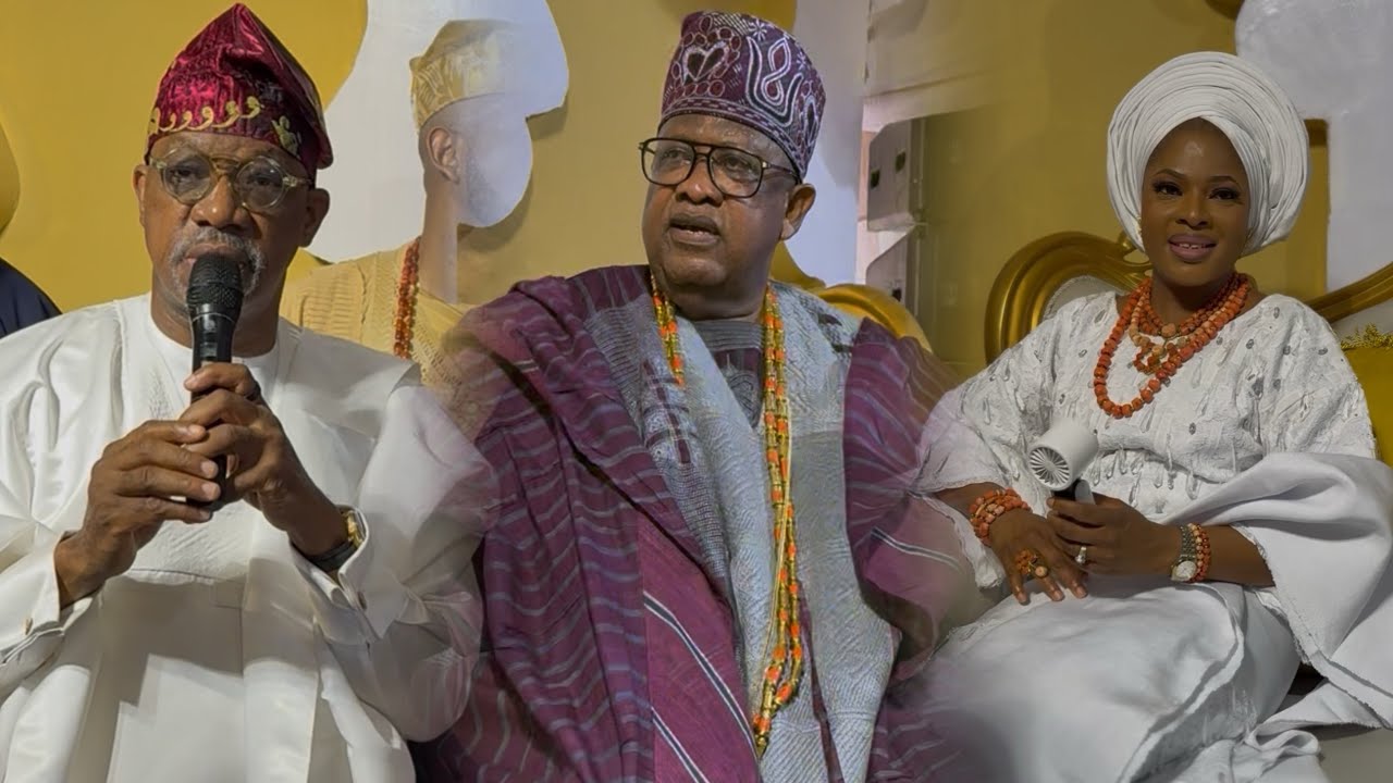 SEE HOW DAPO ABIODUN & OLORI TEMITOPE SURPRISE EBUMAWE OF AGO IWOYE AS THEY CUT HIS 70 BIRTHDAY CAKE