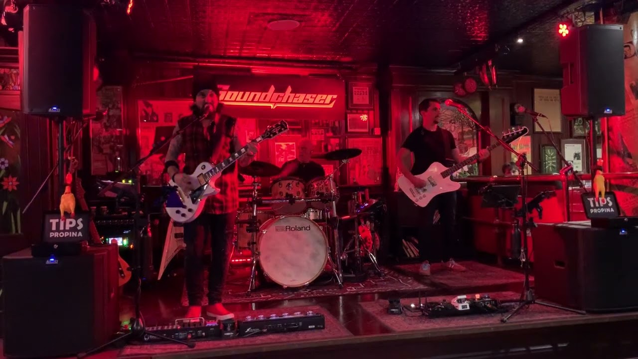Soundchaser at Harleys Bar 9/1/26 ( Back in Black )