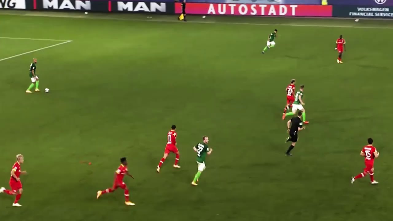 6 Minutes of the Best Passes of John Brooks' Career