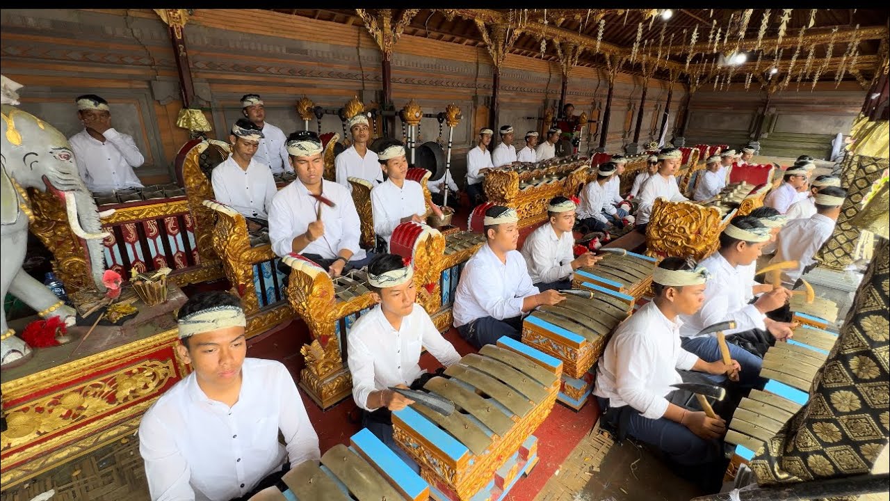CRUKCUK PUNYAH II GONG GEDE II KUMARA JAYA II PURA ULUN DANU BATUR KINTAMANI