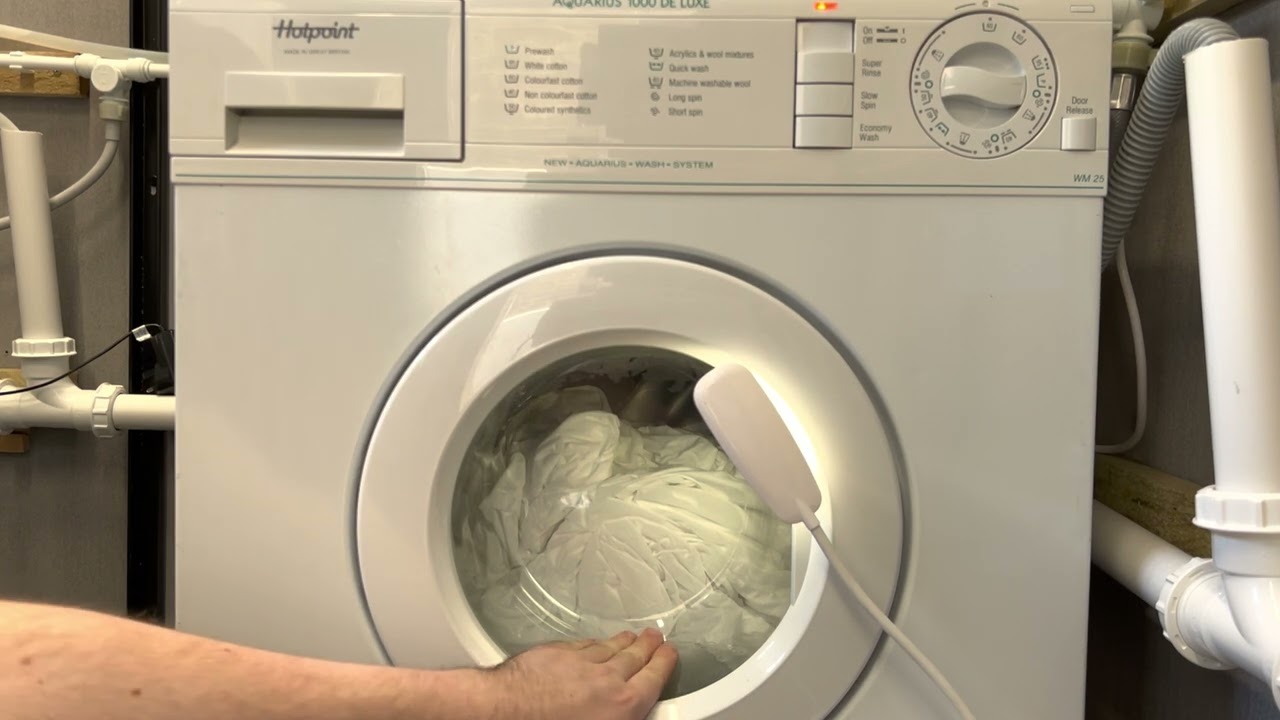 Hotpoint WM25 - Non Colourfast Cotton 40°