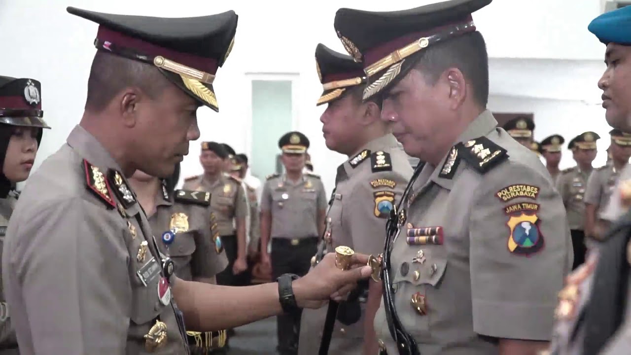 Rangkaian Serah Terima Jabatan Wakapolrestabes Surabaya