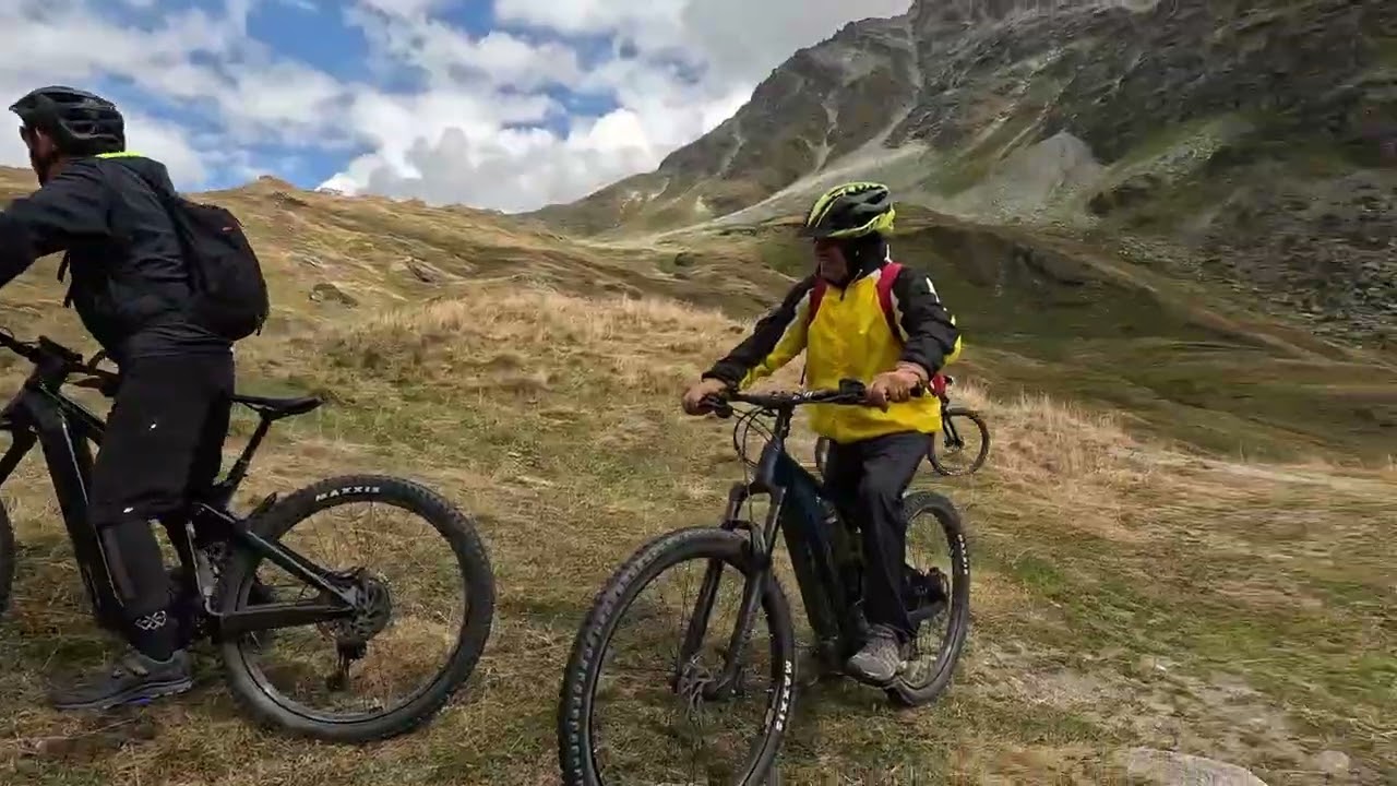 VTT du Barrage de Mauvoisin à la Cabane Chanrion