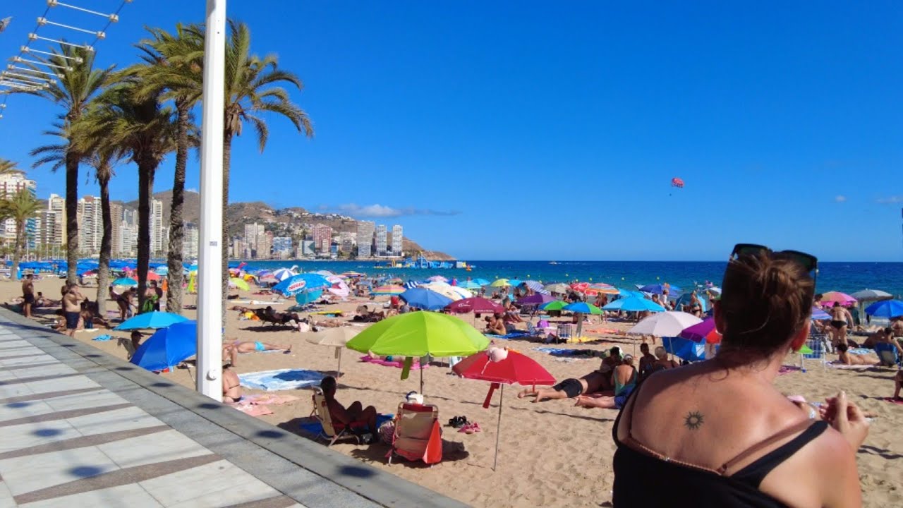 BENIDORM 🇪🇦 LEVANTE BEACH How looks in September 2025 Costa Blanca Spain 4K 