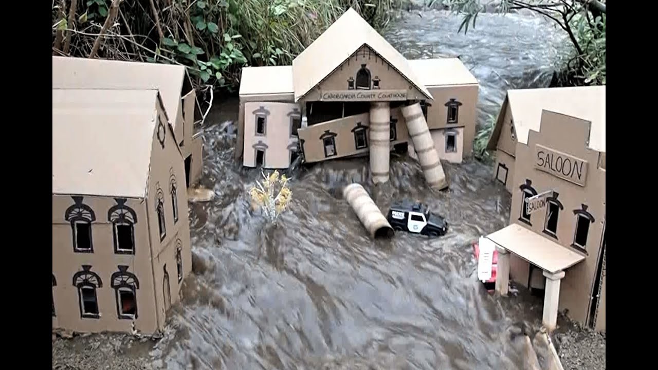 Flash Flood DESTROYS Cardboardia Village