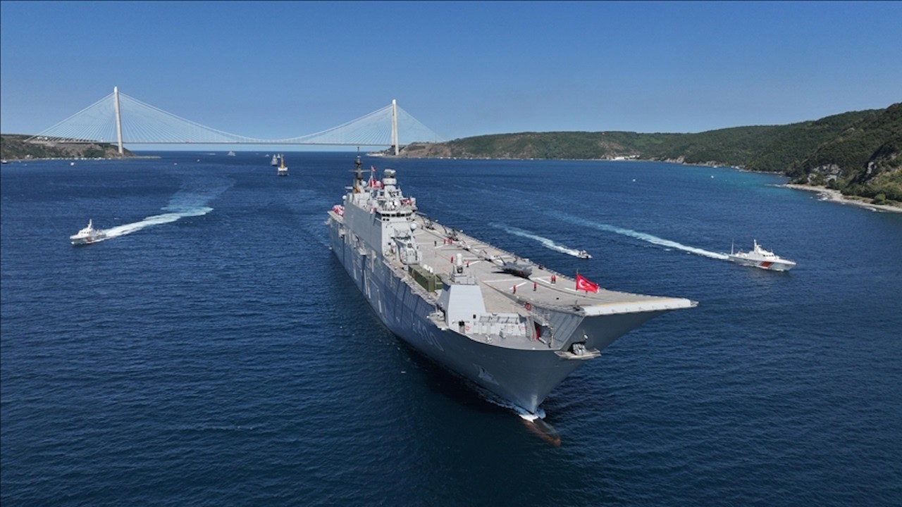 Jeden okret Turcji sprawil ze NATO zamilklo — co potrafi TCG Anadolu