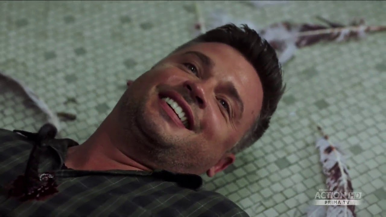 Lucifer uccide Caino e si mostra a Chloe 3x24 ITA