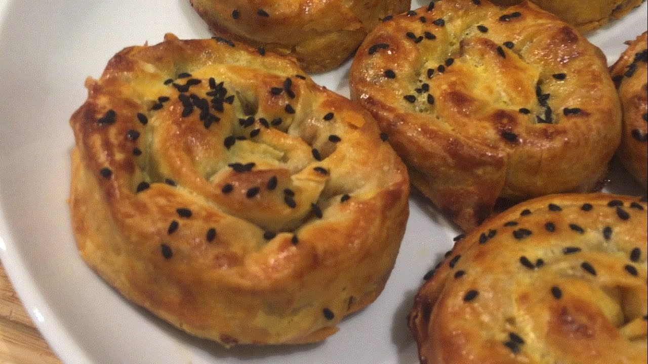 Glutensiz gül böreği