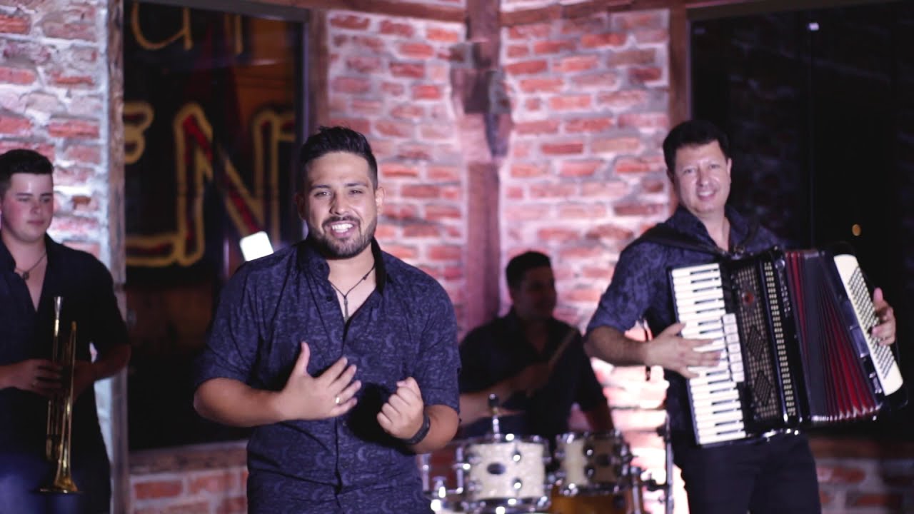 Escapadinha / Grupo Momentos | Part: Especial Paulinho Dill / Os Atuais | Vídeo Clipe Oficial 2021