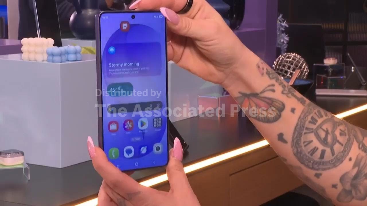 Samsung’s Galaxy S26 puts AI front and center, but privacy protection may steal the show