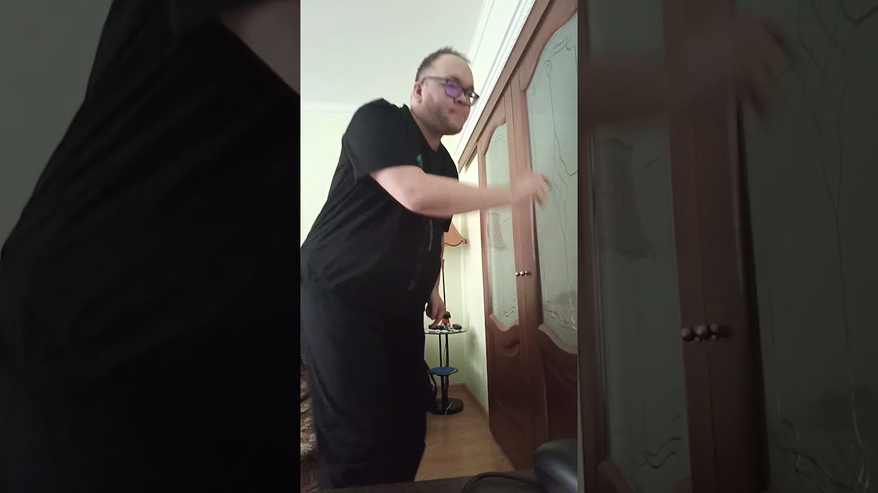 пацаны и девчонки и блогеры. любите танцевать это кайф  это технохаус и дети  музыка танцевать 👍♥️🪩🕺