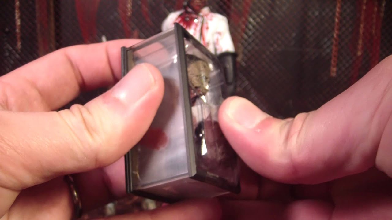 The Walking Dead Flashback Michonne Daryl RV Zombie Action Figure Review