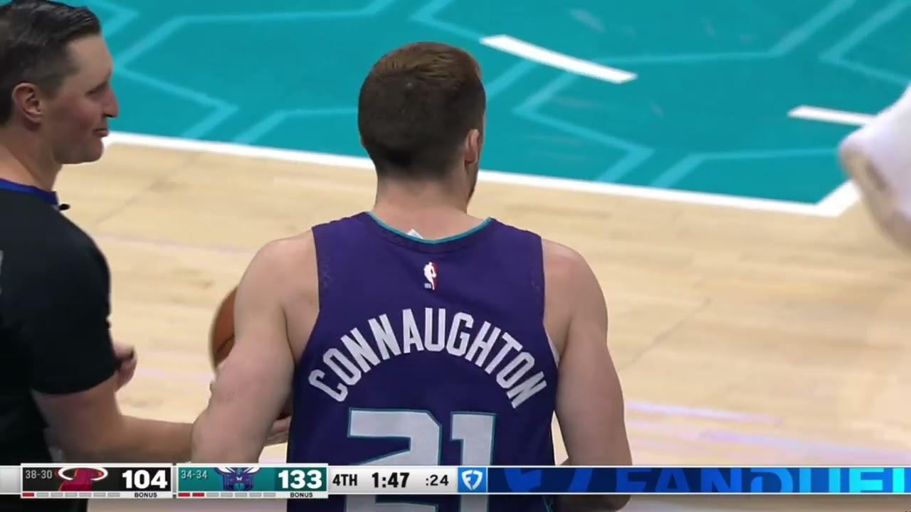 Pat Connaughton becomes the first player in Hornets' history with the name Pat that scores on Saint