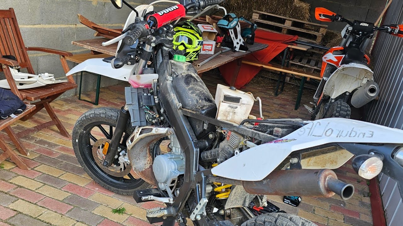 TUNNINGOLVA LETT A DERBI II BÍRJA A KÍNAI HENGER? II ENDUROLIFE