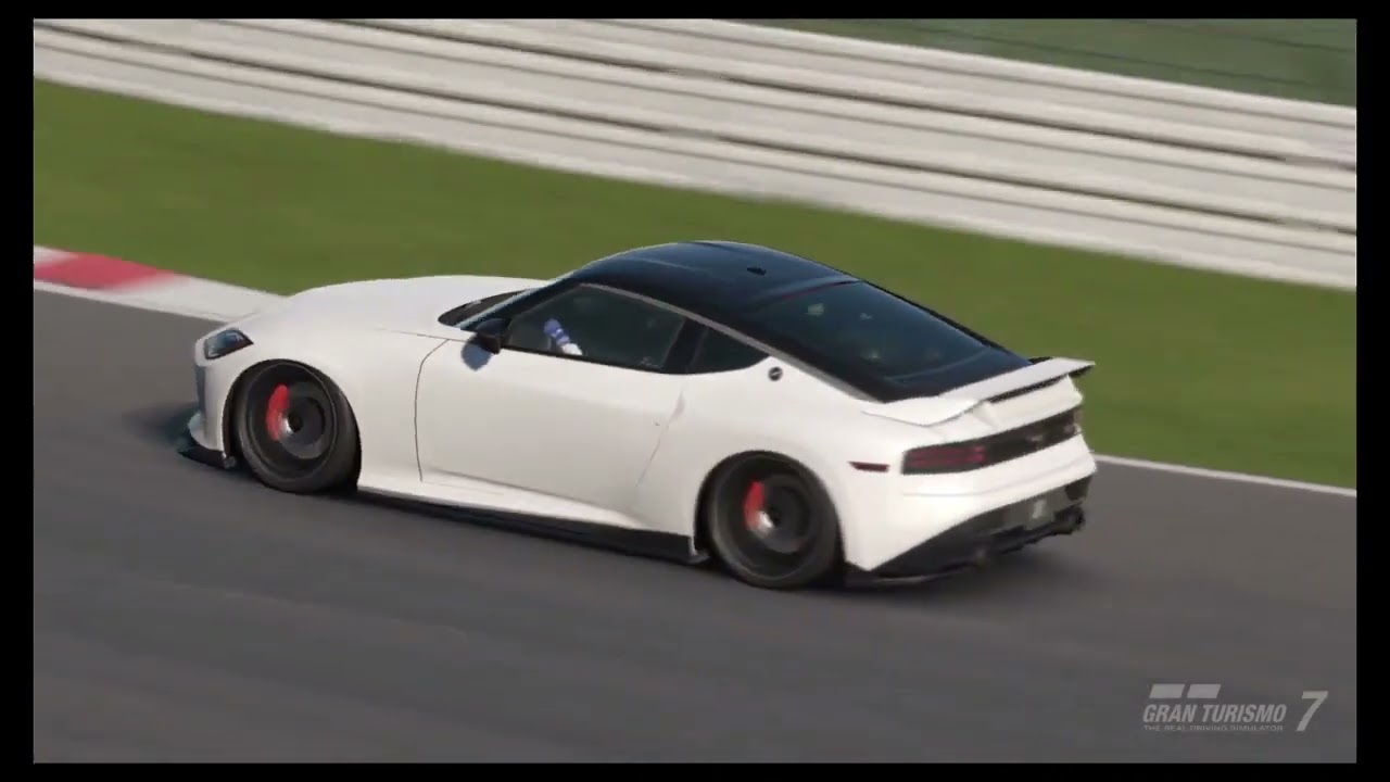 フェアレディ―Z　Nissan Z Performance 　オートポリス