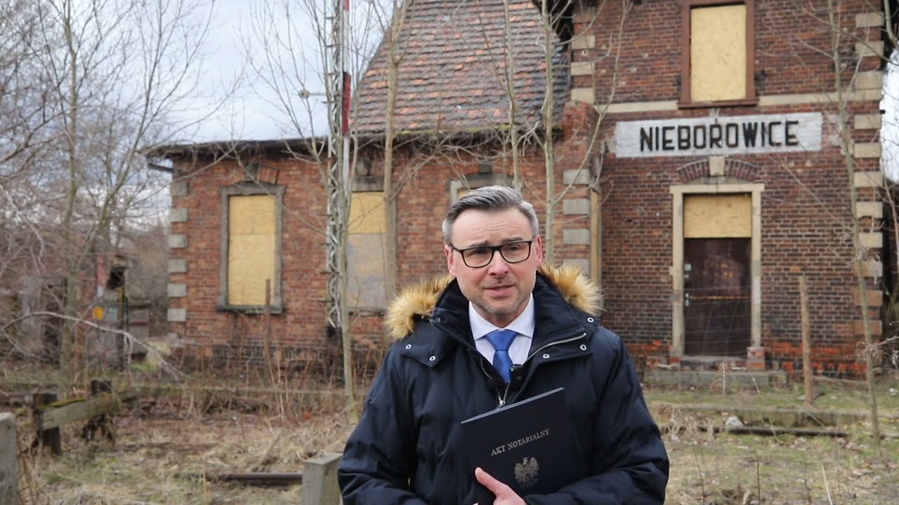 Stacja kolejki wąskotorowej w Nieborowicach - co dalej ?