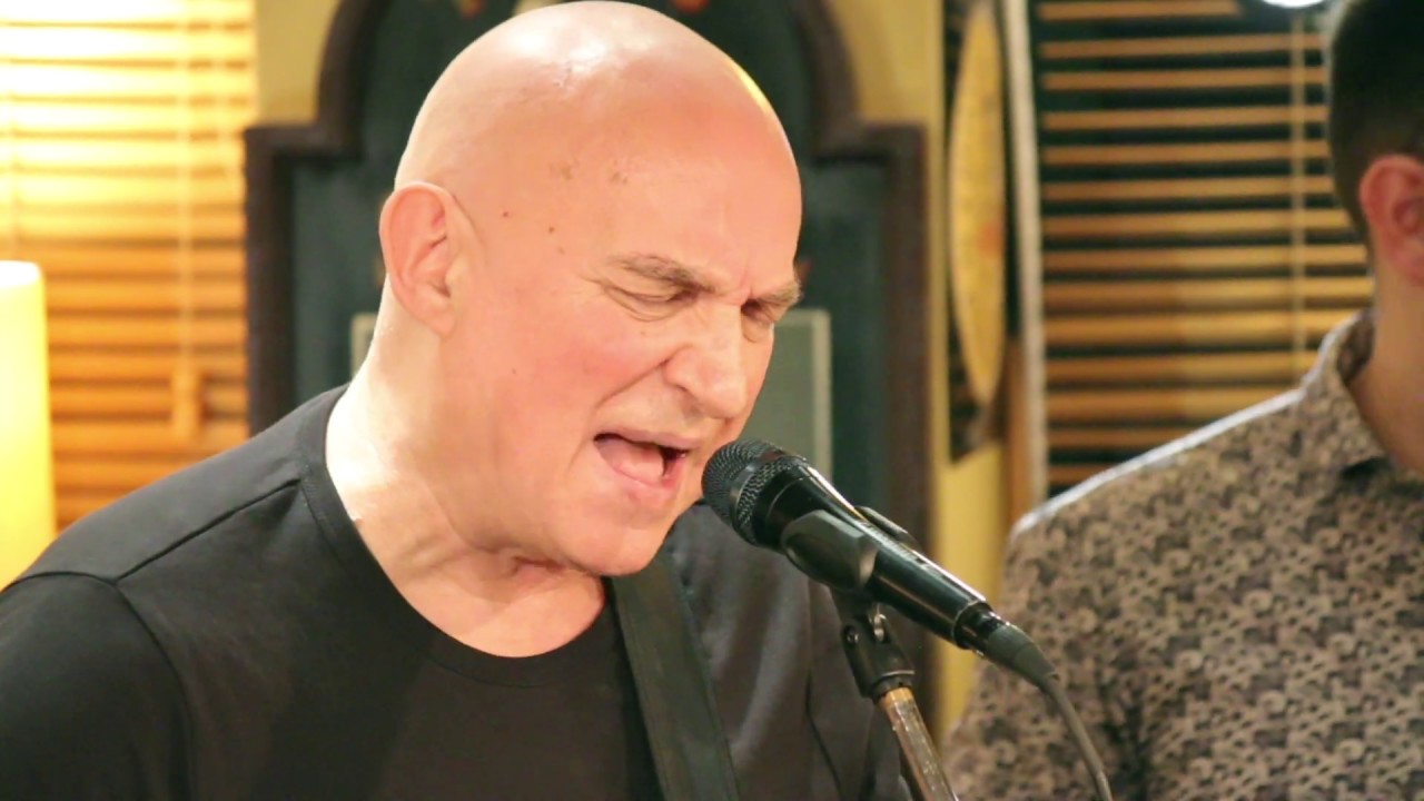 LIVE AT THE PUB :: Zed Mitchell :: Blue Heart