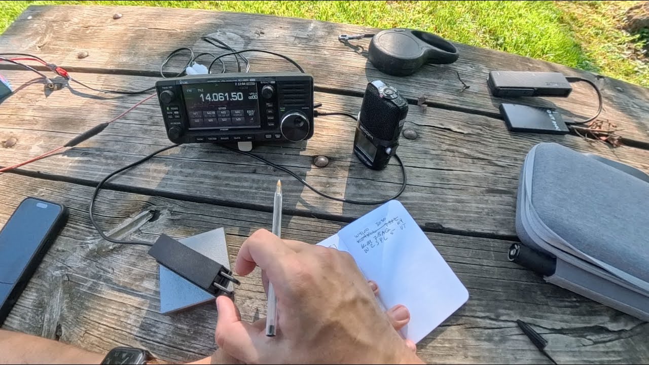 FT8 POTA Field Setup with some slow CW IC-705 Digital Mode Activation Ham Radio Vertical Antenna