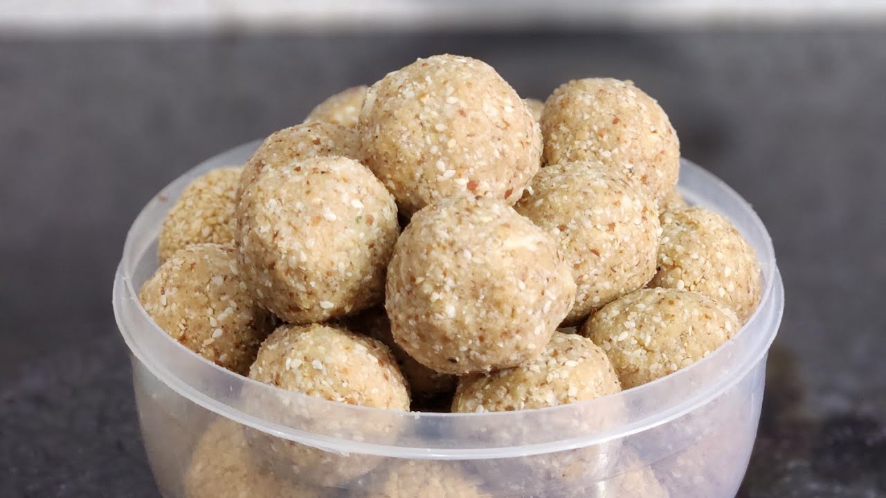 til moogfali ke laddu  