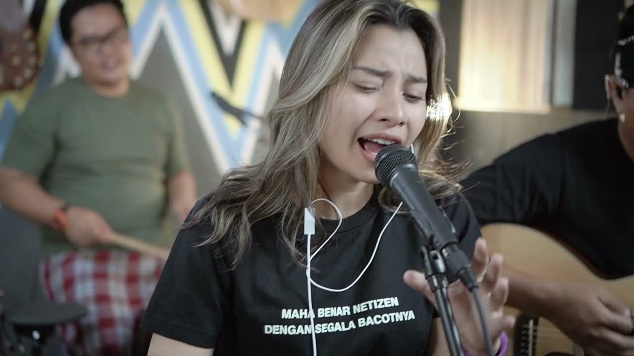 NUMPAK RXKING (COVER BY - DELISA HERLINA & 3 PEMUDA BERBAHAYA)
