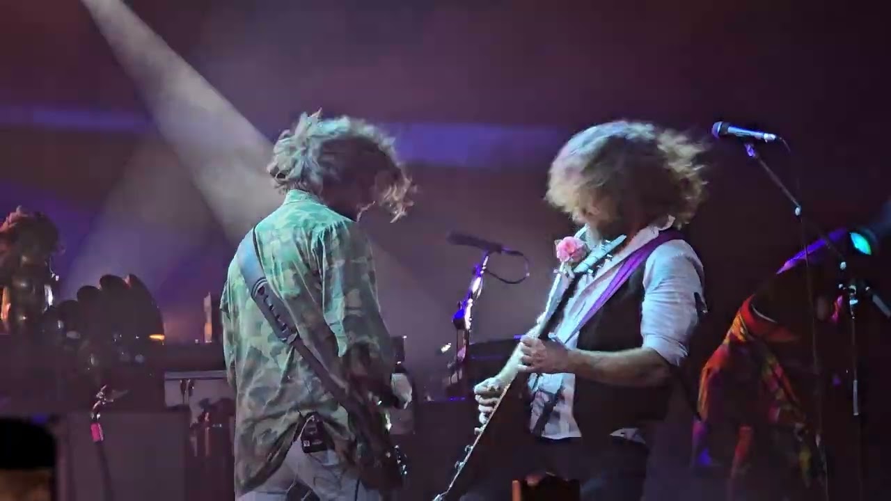 My Morning Jacket Lay Low 4/5/25 One Big Holiday