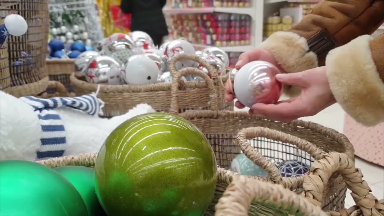 Countdown to Christmas: People start planning for holiday shopping