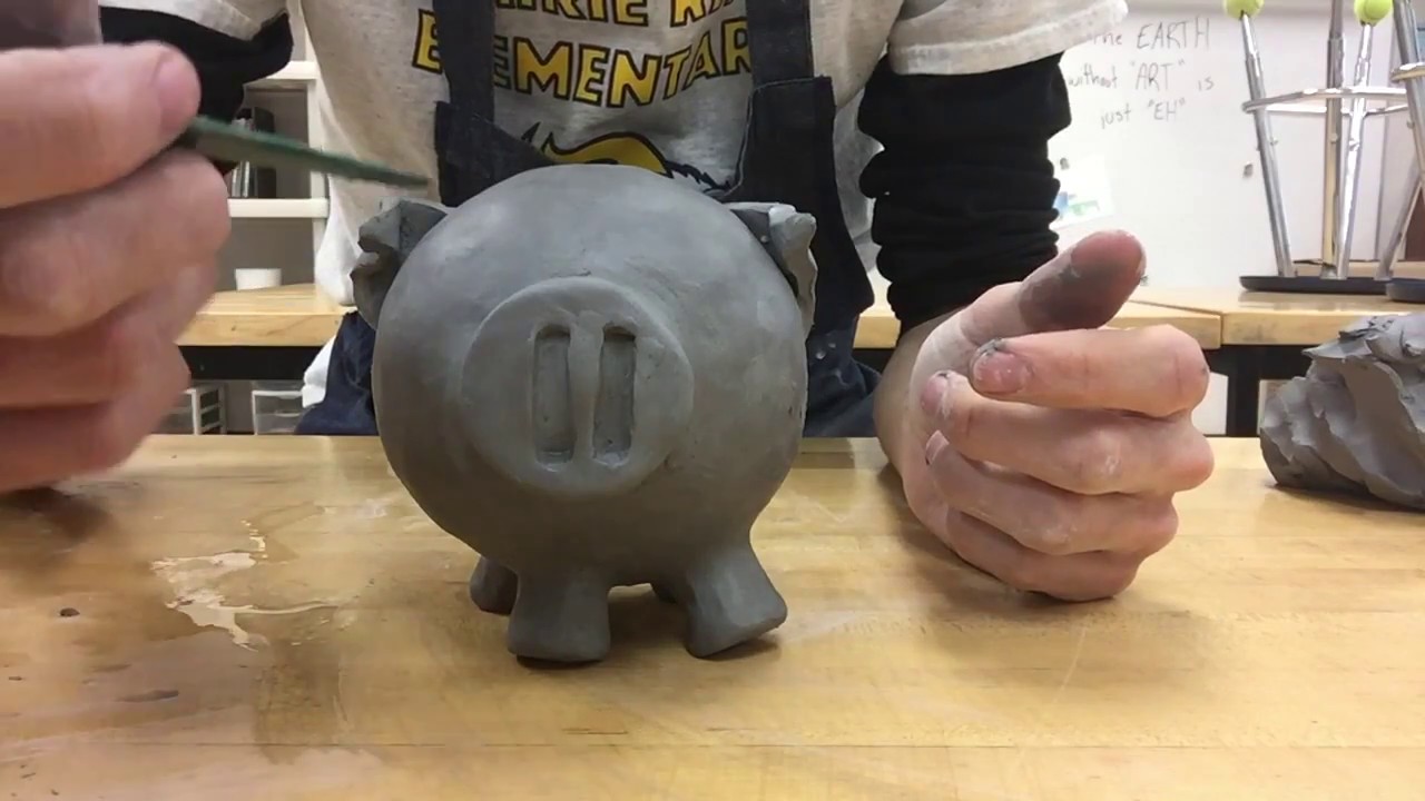 How to make a Clay Piggy Bank