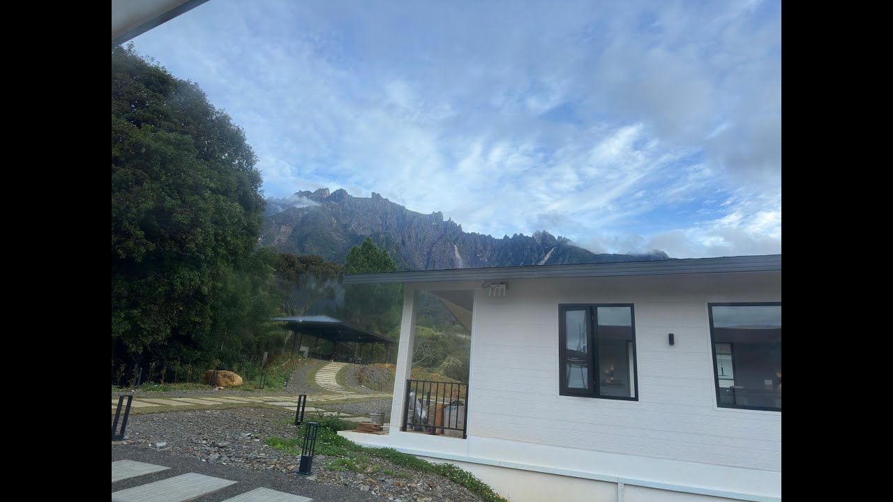 Road trip Miri to Sabah (Kota Kinabalu & Kundasang) Pampines Villa.