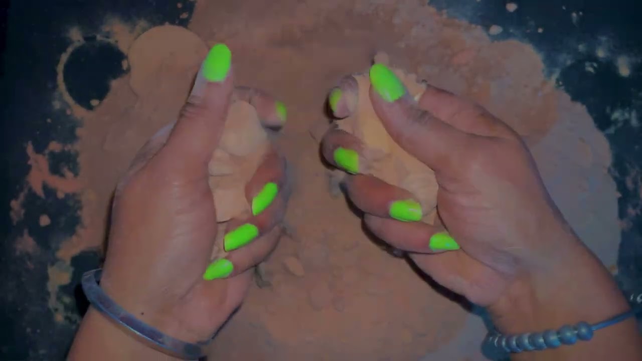 CRUNCHY SANDY CRUSH @Crushasmr4k @YouTubeShowsUS #oddlysatisfying #asmr