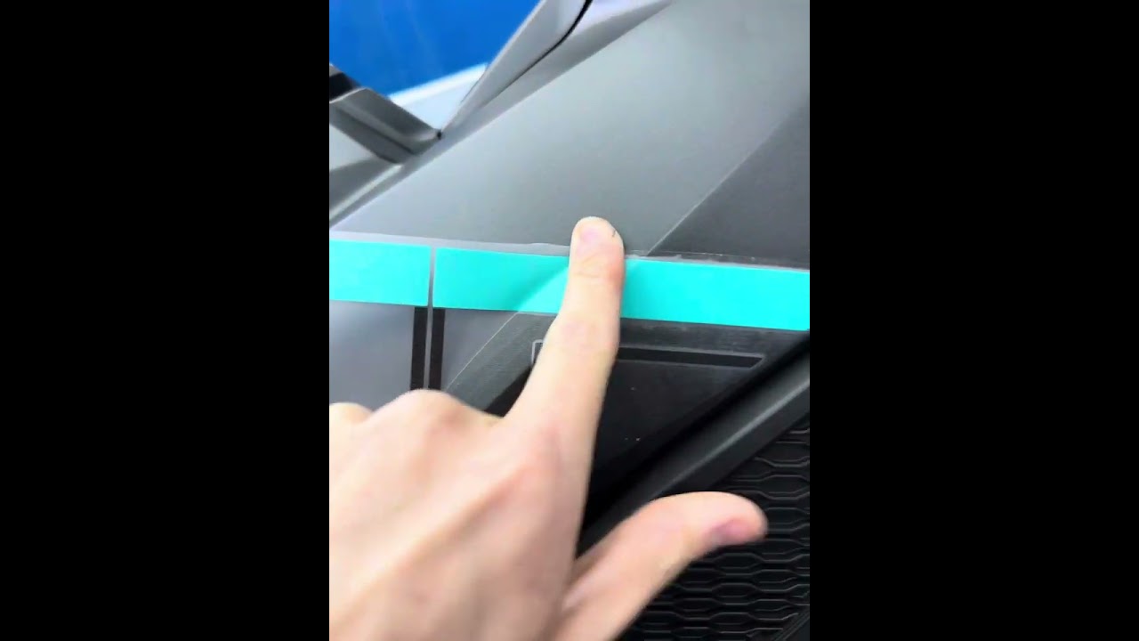 Tutorial Montaggio Grafiche su X-ADV 750 dal 2021 by CrazyWrap