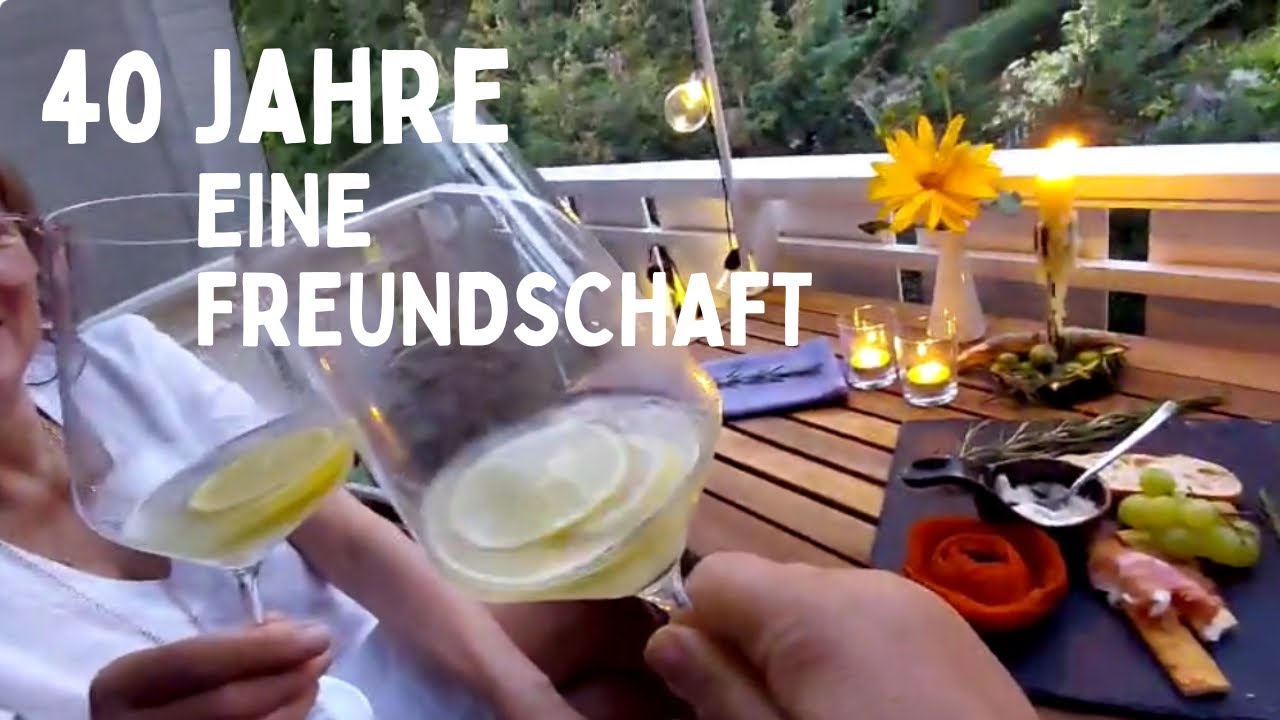 Auf dem Balkon - Ein Sommerabend voller Erinnerungen