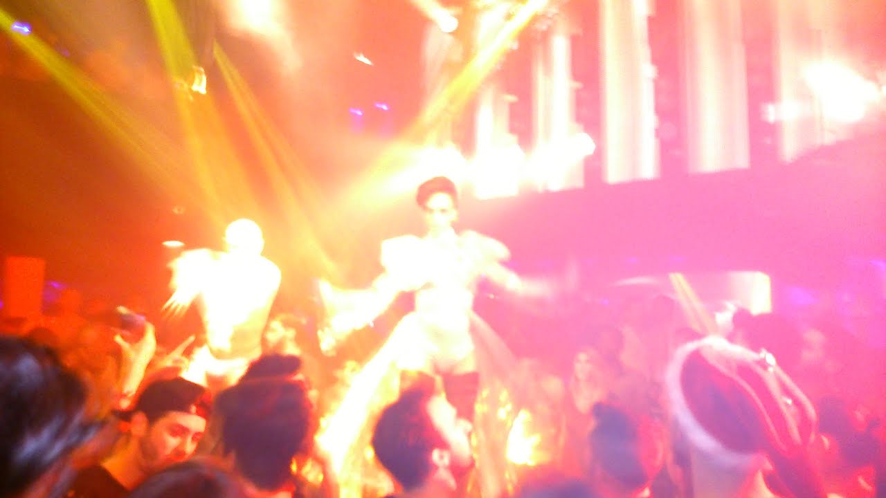 El Domingo XXL 21th DEC '14 @ Le QUEEN (Paris)