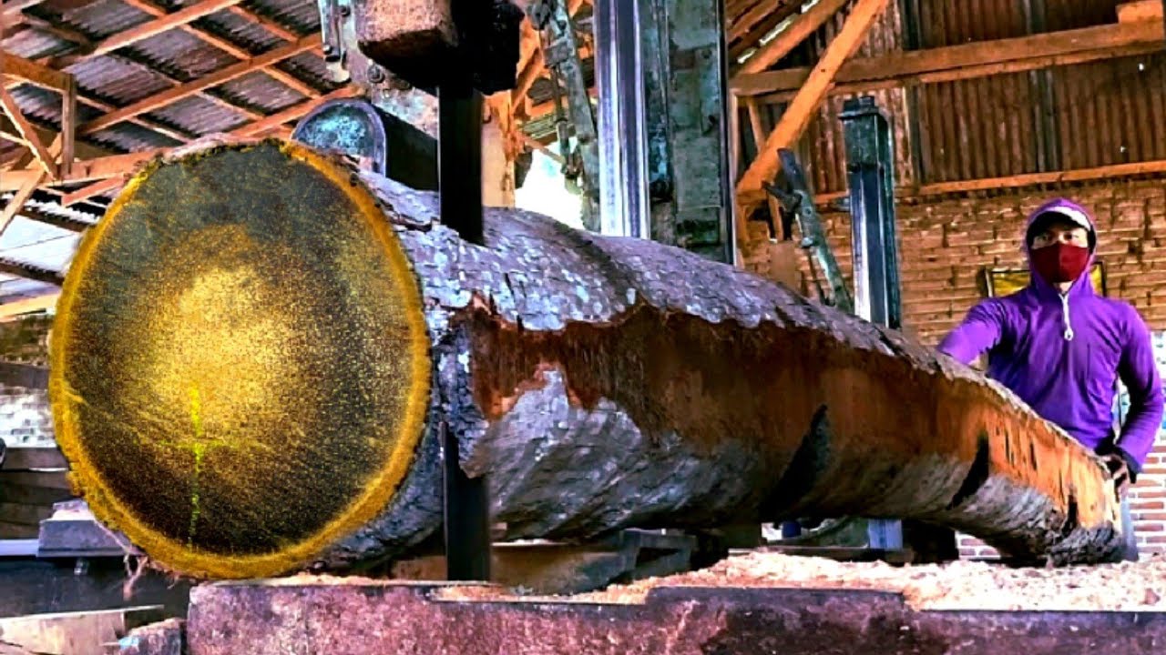 Old Coconut Lumber Sawmill Explodes! Homemade Sawmill Tested to the Limit