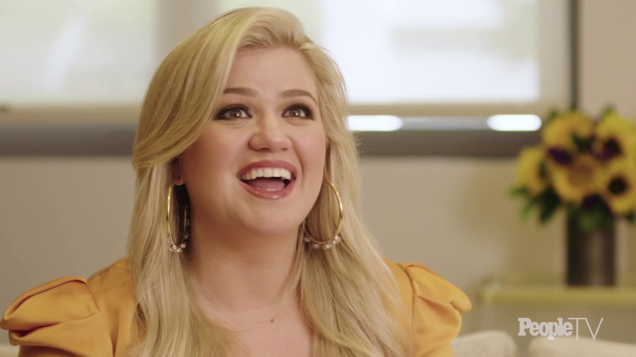 Kelly Clarkson Cover Story | PeopleTV