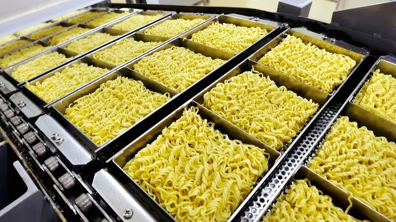 THE BILLION-DOLLAR FACTORY: THE AUTOMATED INSTANT NOODLE PROCESS 🍜