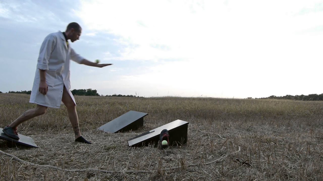 Pierre - Cie KL - 45&deg; sans eau - Nuclear 3/3 - Juggling Bounce - Metlili