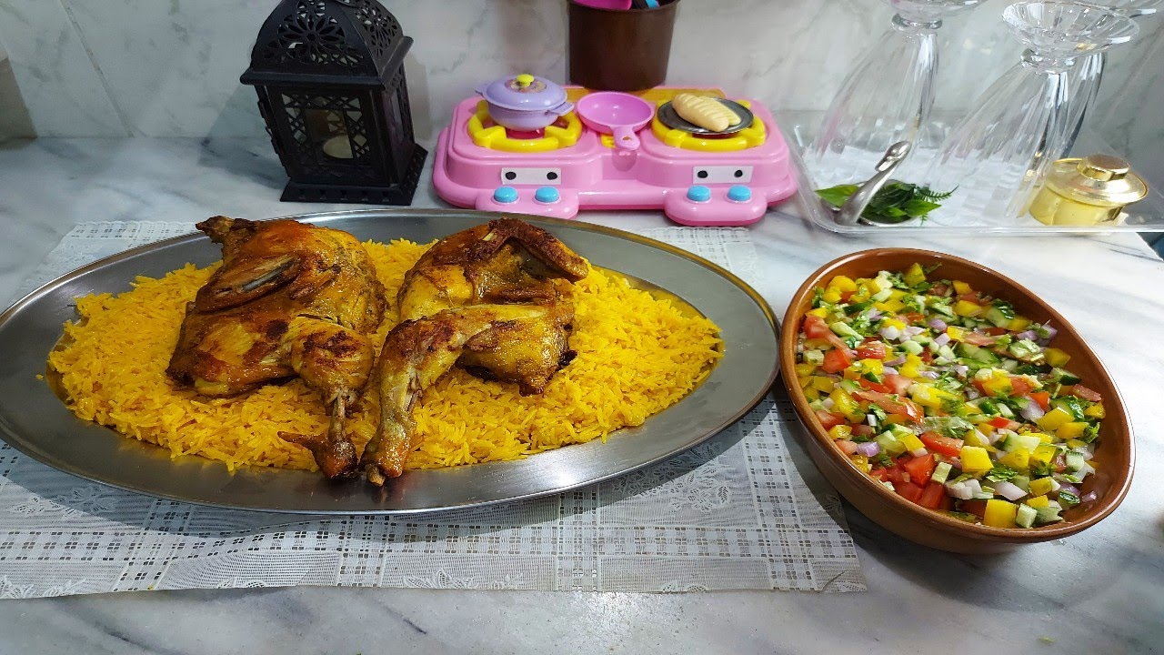 أحلى دجاج مشوي وأحلى أرز كبسة بطعم ولون الزعفران والطعم أحلى من طعم المحلات شكلى كد هفتح مطعم قريب