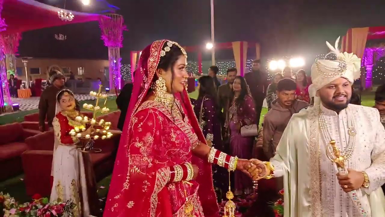 Delhi wedding so beautiful 😍❤️