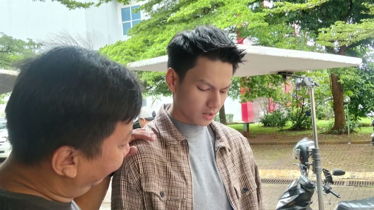Merangkai kisah indah dibalik layar 