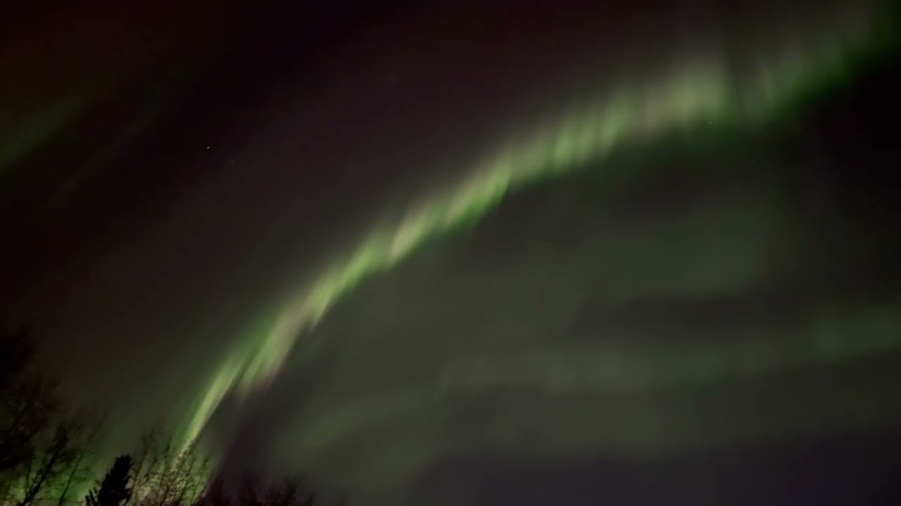 The Alaska aurora in the front yard