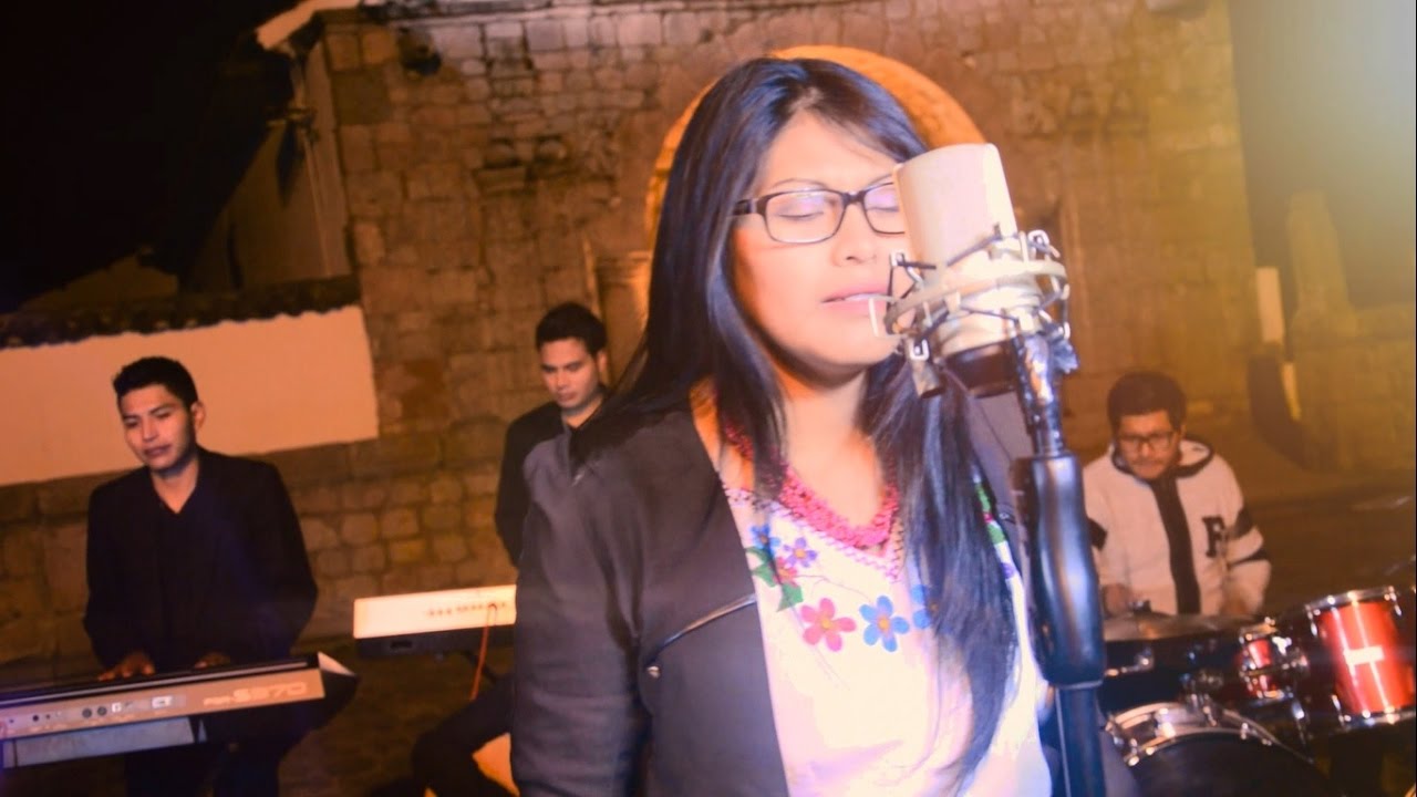Atik - A Ti Me Rindo (Video Oficial)