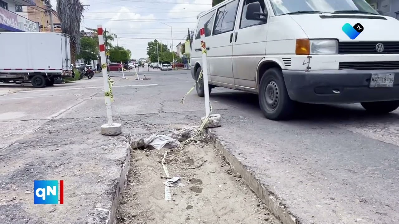 🚧 ¡Obras inconclusas generan caos en la Gremial! 😠🕳️