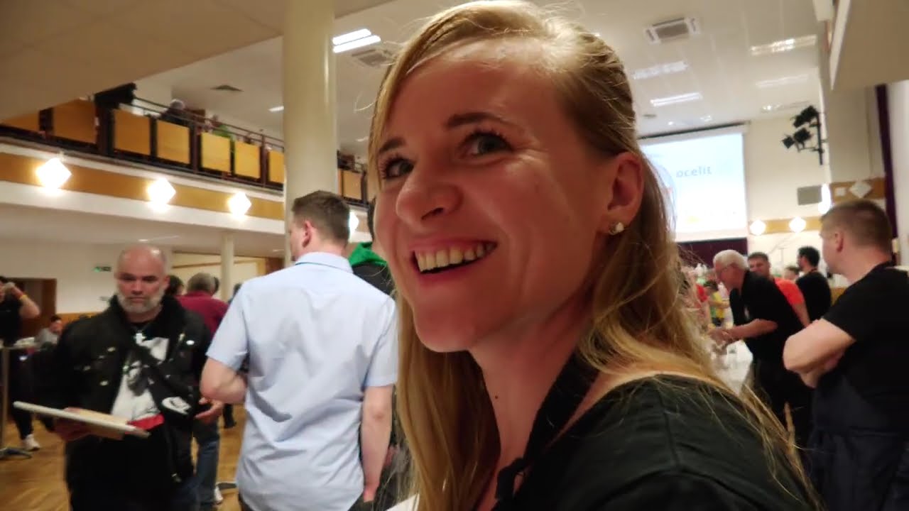 SVATOBOŘICE-MISTŘÍN-12.MANKYZ KOŠT (šikovný tým při vydávání 2 268 vzorků si pochvaloval sešlost)