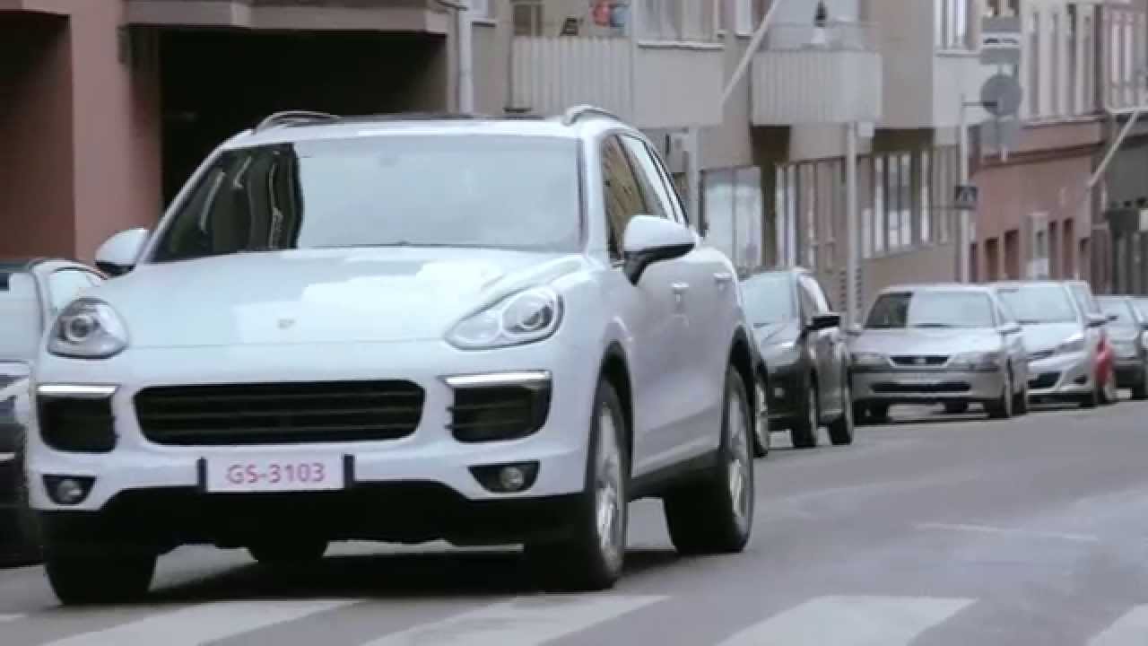 Porsche Cayenne - Urheiluauto katumaasturin kuorissa - Nettiauto