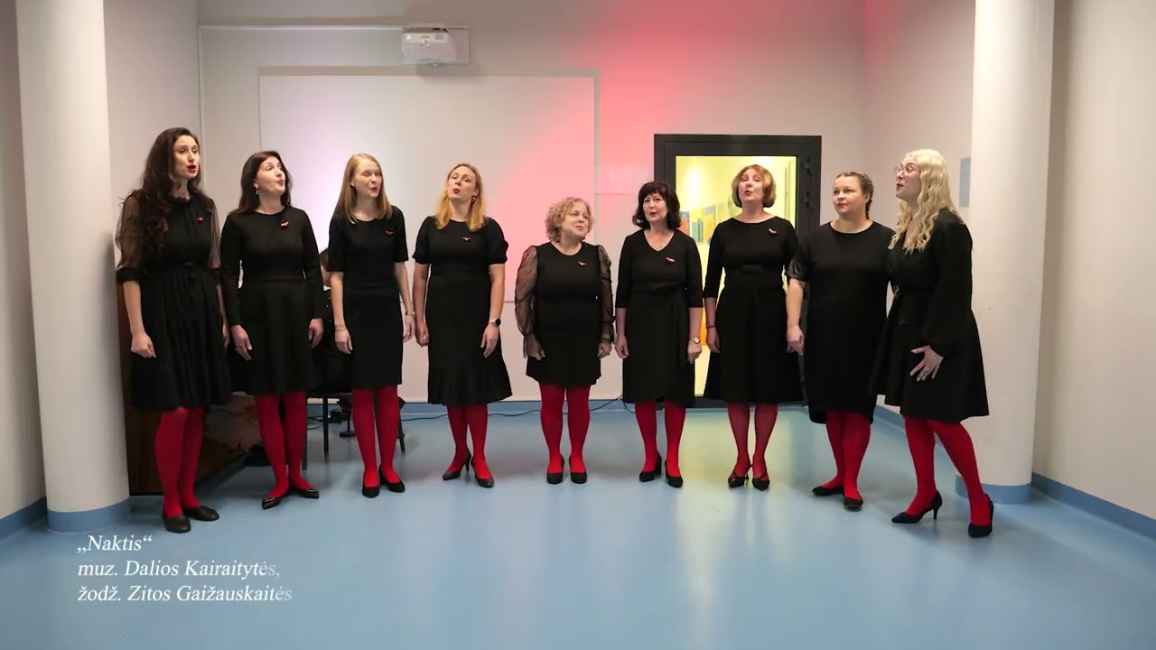 Kauno r. Kačerginės mokyklos -  daugiafunkcio  centro moterų vokalinis ansamblis „Šypsnis“